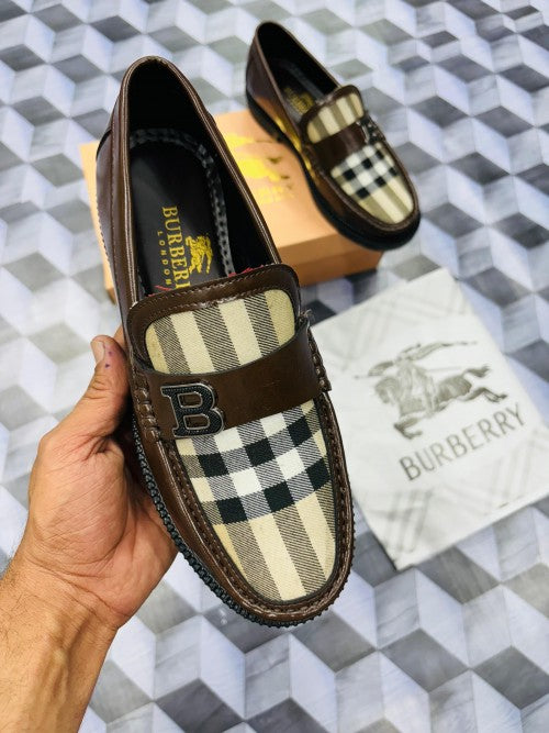 Burbeerry Brown Vintage Chex Lofer For Men