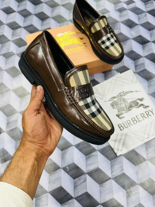 Burbeerry Brown Vintage Chex Lofer For Men