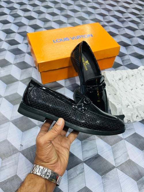 Louiis Vulitton Black Primium Qulity Loafer For Mens